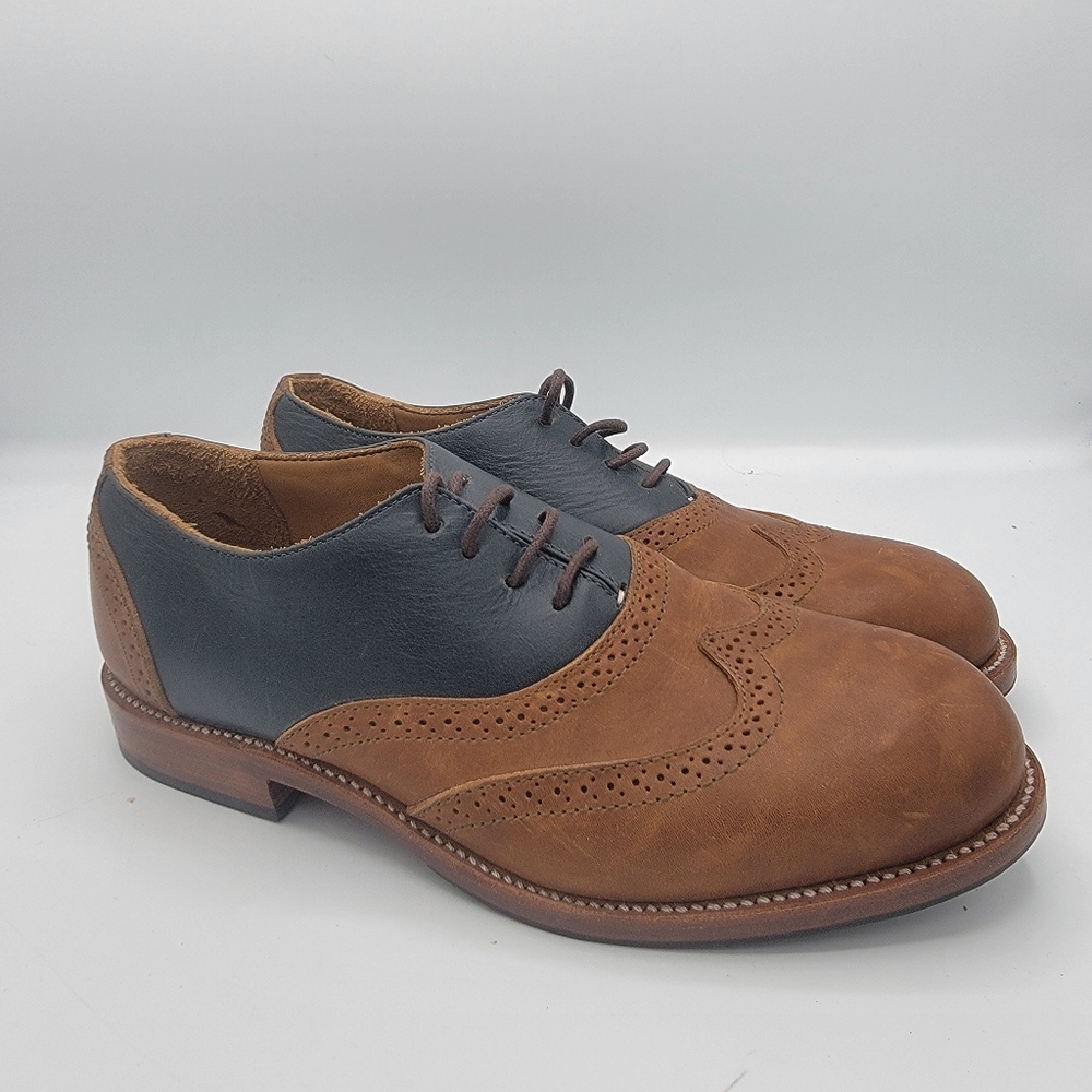 Adelante Two-Tone Oxford Shoes